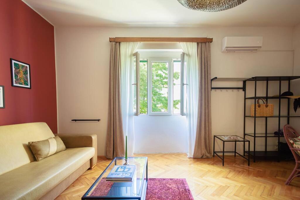 Botanist Apartment